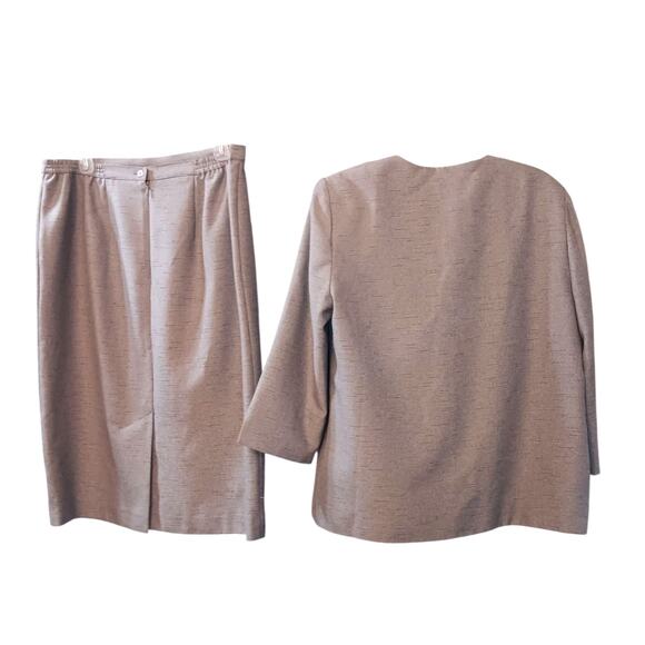 ALFRED DUNNER Embroidered Suit LG 12/14 Jacket Skirt Career Office Dressy Event - Picture 3 of 16